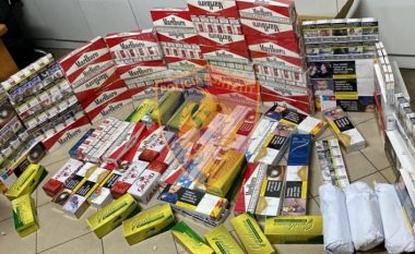 Tentoi të kalonte kontrabandë mbi 100 paketa me cigare, arrestohet 62-vjeçari në Tiranë