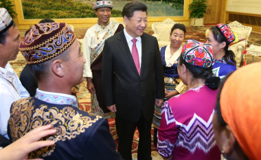 Si po e ndryshon Xi Jinping identitetin e vendit të tij
