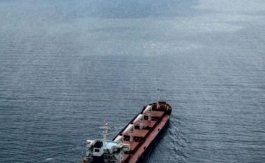 Pezullimi i marrëveshjes së grurit nga Rusia “bllokon” mbi 200 anije