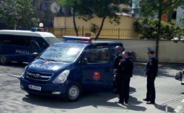 Dy të zhdukur në Gramsh, familjarët “alarmojnë” policinë