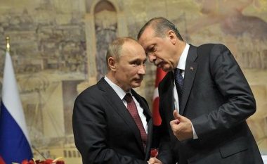 Pas përfundimit të samitit të Pragës, Erdogan telefonon Putin-in, çfarë diskutuan