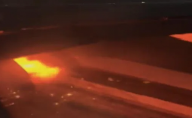 Avioni merr flakë sapo ngrihet nga aeroporti, një nga pasagjerët filmon momentet e “frikshme” (VIDEO)