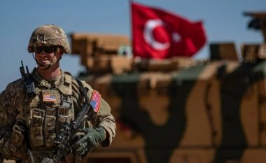 Turqit bëhen gati? “Ushtria amerikane, gati të sulmojë Stambollin, në lojë edhe Izraeli me Greqinë”