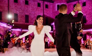 1 vit nga dasma, Rudina Dembacaj kujton momentet më sepciale me dedikimin romantik për Mark Frrokun (FOTO LAJM)
