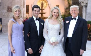 Brenda dasmës madhështore të vajzës së Donald Trump me miliarderin libanez: Fustani mbresëlënës dhe torta që zgjodhi (FOTO LAJM)