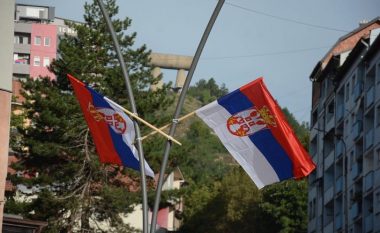 Situata e tensionuar në veri të Kosovës, Lista Serbe paralajmëron protestë ditën e nesërme