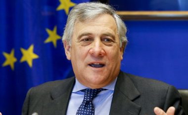 “Duam stabilitet në Ballkan”, ministri italian telefonon Kurtin dhe Vuçiçin, i bën thirrje për ulje të tensioneve
