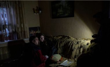 Sulmet ruse ndaj infrastrukturës civile, 6 milion ukrainas vazhdojnë ende pa energji elektrike