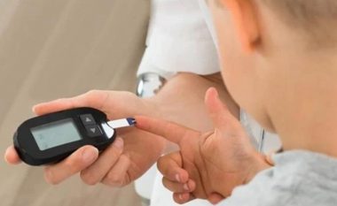 Simptomat e diabetit që mund të vihen re gjatë periudhës së Vitit të Ri