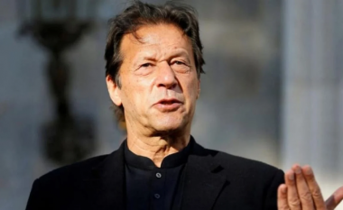 Atentat ndaj ish-kryeministrit pakistanez, plagosen 4 persona