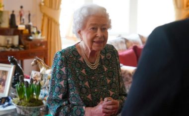 Nuk vdiq nga mosha e thyer? Mbretëresha Elizabeth luftoi vitin e fundit të jetës me kancerin