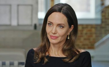 Angelina Jolie ka tentuar vetëvrasje: Pagova një vrasës me pagesë, por ishte njeri shumë i mirë
