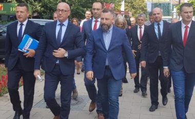 Lista Serbe dorëzon mandatet e deputetëve në Kuvendin e Kosovës