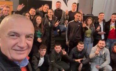 Ilir Meta takim me të rinjtë e Lezhës: Bashkimi i tyre është fuqi bërthamore