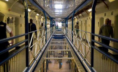 SHIFRAT/ Të burgosurit shqiptarë në Angli i kushtojnë vendit 57 milionë Paund në vit