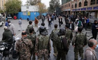 Përshkallëzohen protestat në Iran, 15 të vrarë brenda natës, mes tyre edhe një i mitur