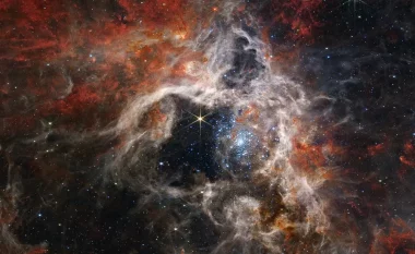 Imazhet mahnitëse nga teleskopi 10 miliardë dollarësh, James Webb tregon Universin si kurrë më parë (FOTO LAJM)