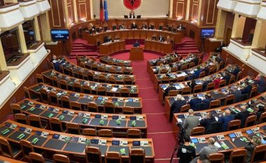 Mes debateve në Kuvend, Marjana Semini zgjidhet anëtare e Gjykatës Kushtetuese