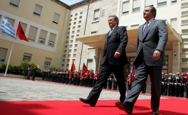 Berisha për “Euractiv”: Turqia “ndërhyri” në marrëveshjen e detit me Greqinë