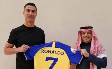ZYRTARE/ Ronaldo vendos të bëhet sheik,  nënshkruan me Al-Nassr në Arabi