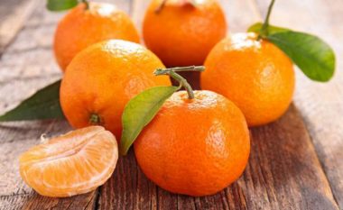 Pse nuk duhet të hani portokalle dhe mandarina, para gjumit