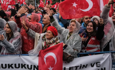 Plani i opozitës turke: Një milion vëzhgues për të shmangur manipulimin e zgjedhjeve nga Erdogan