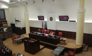Alarmet për bomba në Maqedoninë e Veriut, mblidhet sot Komisioni për Mbrojtje dhe Siguri
