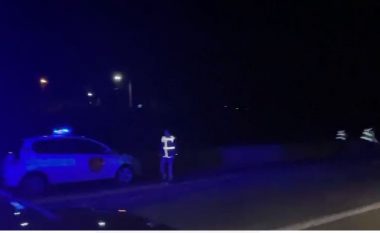 Aksident me pasojë vdekjen në autostradën Tiranë-Elbasan