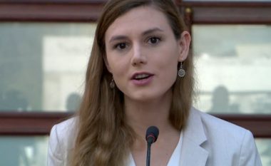“Gafa queen” zbulon pse nuk u jep “llogari shqiptarëve” (VIDEO)