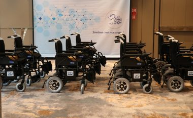 Turqia dhuron karroca elektrike për personat me aftësi të kufizuara në Maqedoninë e Veriut