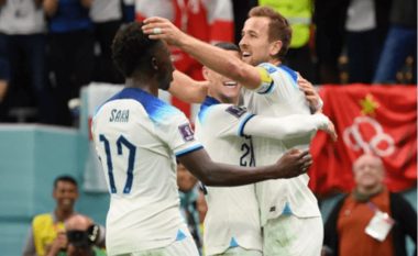 Anglia “çmonton” Senegalin dhe “gjen” Francën në raundin tjetër (VIDEO)