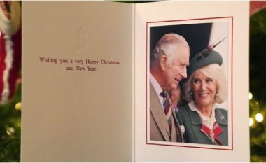 Prezantohet kartolina e parë zyrtare e Krishtlindjes nën drejtimin e Mbretit Charles