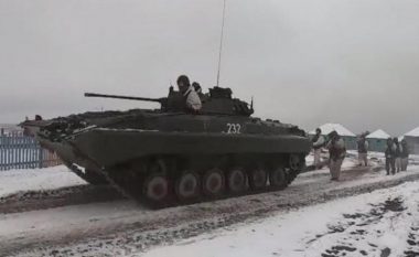 Gjurmët e simbolit “Z” në ushtrinë bjelloruse: A po përgatiten për luftë?