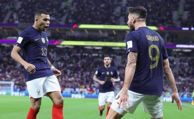 Mbappe dhe “rekordmeni” Giroud marrin Francën “për dore” drejt çerek-finaleve