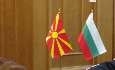 Vazhdojnë përplasjet verbale diplomatike mes Shkupit dhe Sofjes