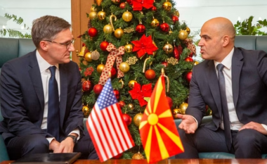 Kryeministri i Maqedonisë së Veriut: Chollet mbështet ndryshimet kushtetuese