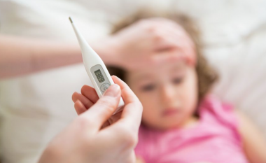 Gripi që po “kërcënon” vendin, 10 ditë me temperaturë, pediatrja këshillon prindërit
