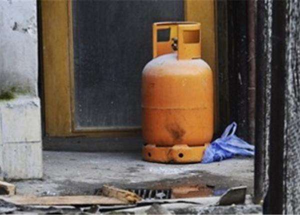 Shpërthen bombola e gazit në Tiranë, përfundojnë në spital 3 persona
