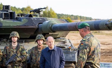 Scholz vendosi të dërgojë tanke Leopard 2 në Ukrainë, por çfarë mendojnë gjermanët?