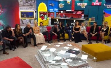 “Një nga vajzat në shtëpinë e Big Brother VIP Albania është shtatzënë” (VIDEO)