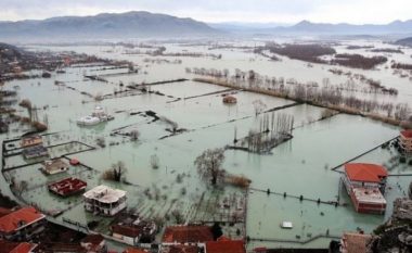 Përmbytjet në Shkodër, rinis mësimi në 43 shkolla, në 13 të tjera vijon të mbetet i pezulluar