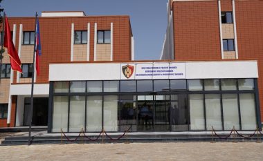 Përndoqi 4 shtetase të mitura për tre muaj, arrestohet 35-vjeçari në Shkodër