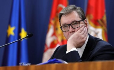 “Kemi shumë probleme për të zgjidhur”, Vuçiç konfirmon krizën në koalicionin qeverisës
