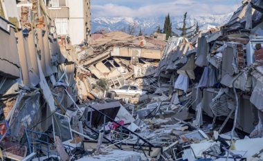 Mbi 800 mijë njerëz mbetën pa punë si pasojë e tërmeteve në Turqi dhe Siri