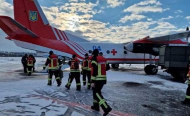 Ukraina dërgon 90 punonjës shpëtimi në Turqi