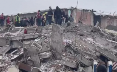 Hoteli u shkatërrua nga tërmeti, 15 sportistë nën rrënoja