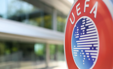 UEFA ndan çmimet, Aursens, Rashford dhe Angel Garcia “më të mirët” e Evropës