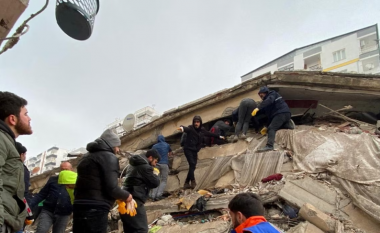 Kosova ofron mbështetje për Turqinë pas tërmetit të fuqishëm