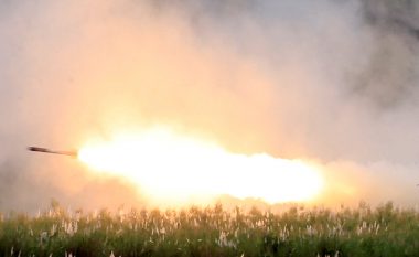 Kremlini: Raketat amerikane me rreze të gjatë do të “përshkallëzojnë” konfliktin