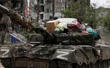 Rusia po rrit numrin e ushtarëve në lindje të Ukrainës